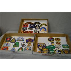 Lot of Three Trays : Forty Embroidered Badges & Various Embroidered Star [ RCMP, South Alberta Light