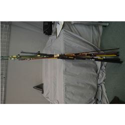 Lot : Four Large Fishing Rods [ Yellow Shakespeare - Zebeco - Green Heddon - Daiwa ]