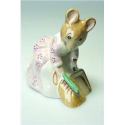 A Beswick Beatrix Potter's 'Hunca Munca Sweeping', copyright Frederick Warne & Co 1977, brown mar…