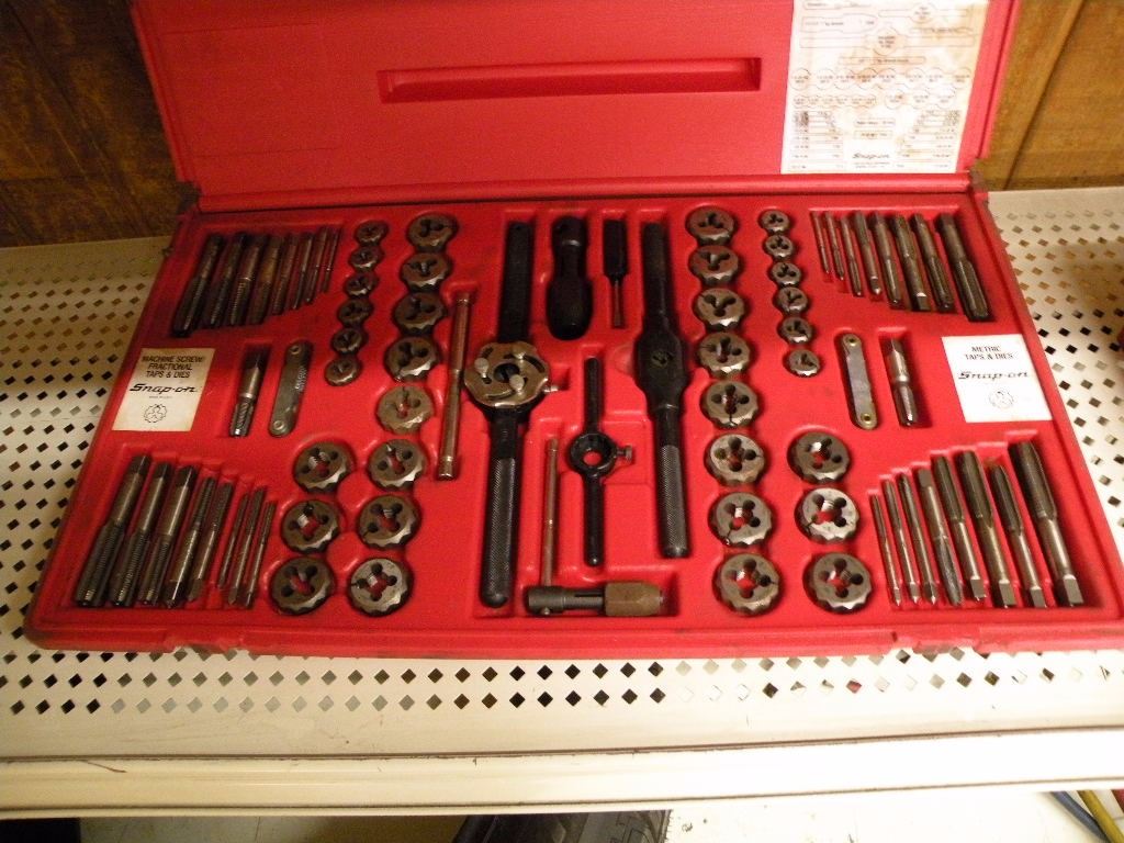 Used Hand Tools Snap On 76 Piece Master Tap Die Set Tdtdm500a