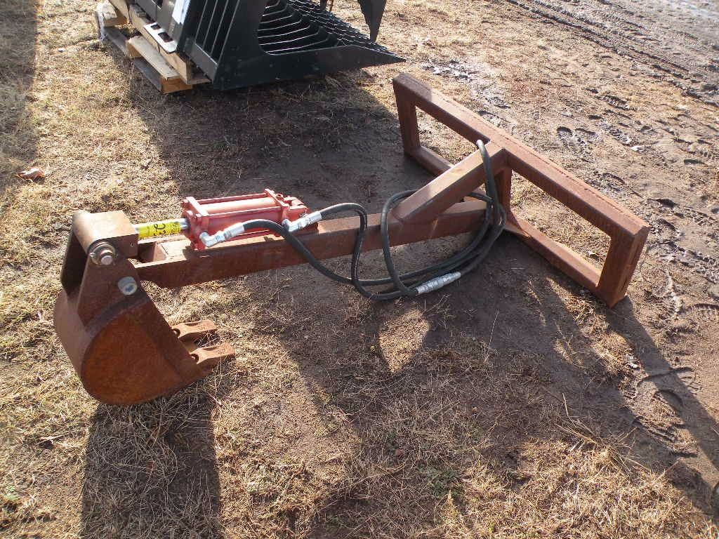 Homemade backhoe attachment w/8" bucket
