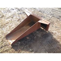 Trenching bucket