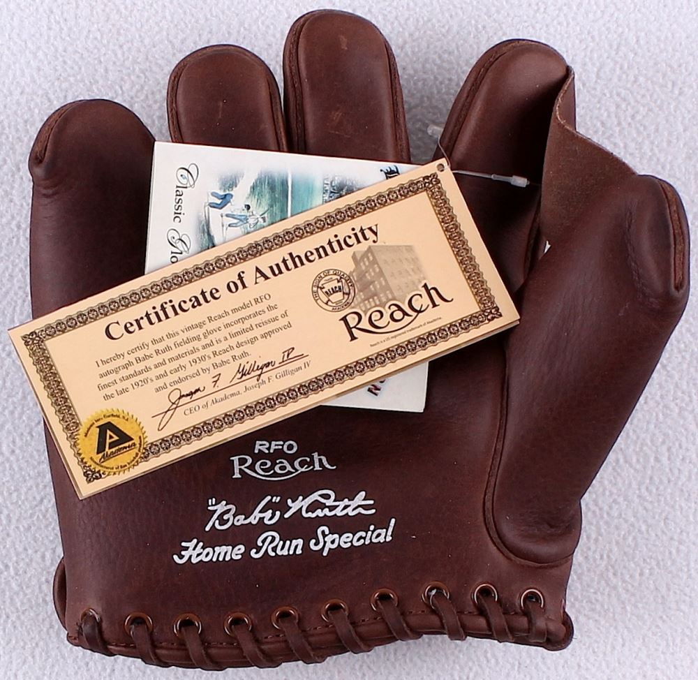 Babe Ruth Home Run Special Model RFO Baseball Glove with Original Box