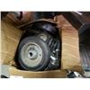 Image 1 : BOX OF CASTERS