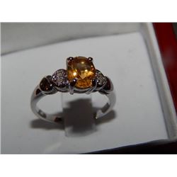 RING - OVAL CITRINE & DIAMOND SOLITAIRE RING - SET WITH 4 SHOULDER DIAMONDS