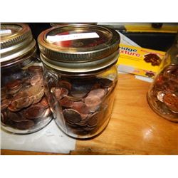 JAR OF COINS - MOSTLY PENNIES - TOTAL APPROX. 2.5LBS