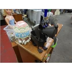 METAL DOG AND CERAMIC WELCOME EGG