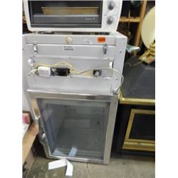 COMMRCIAL FREEZER - WORKING