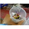 Image 1 : TUB OF LIGHTERS