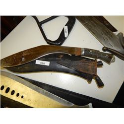 KIFE SET - GURKHA AND 2 SMALLER ONE WITH SHEATH - =4PC TTL