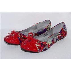 LADIES FLORAL PRINT & RED FLATS SIZE 5.5