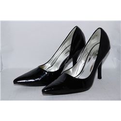 LADIES BLACK 4" HIGH HEEL