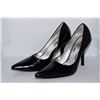 Image 1 : LADIES BLACK 4" HIGH HEEL