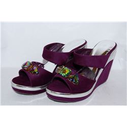 LADIES PURPLE & SILVER WEDGE HEEL SIZE 6.5