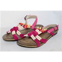 LADIES PINK GLADIATOR STYLE SANDAL SIZE 7