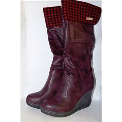 LADIES KNEE HIGH BURGANDY W/ RED & BLACK ACCENT