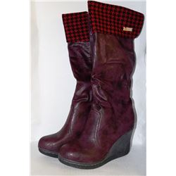 LADIES KNEE HIGH BURGANDY W/ RED & BLACK ACCENT