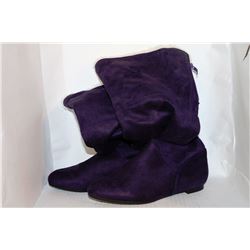 LADIES KNEE HIGH PURPLE BOOTS SIZE 7.5
