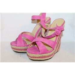 LADIES PINK WEDGE HEEL SIZE 5.5