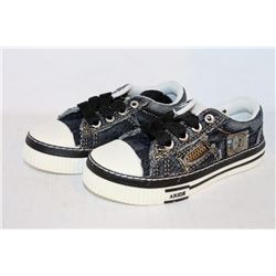 KIDS JEAN STYLE LACE UP SHOES SIZE 7