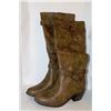 Image 1 : LADIES BROWN KNEE HIGH BOOT W/ 2.5" HEEL SIZE 8