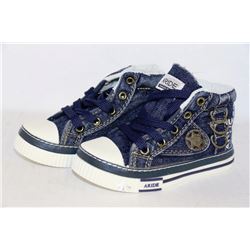 KIDS JEAN STYLE LACE UP SHOES SIZE 9
