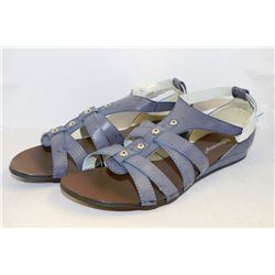 LADIES NAVY OPEN TOE GLADIATOR STYLE SANADALS
