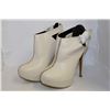 Image 1 : LADIES BEIGE ANKLE HIGH HEELS