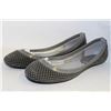 Image 1 : LADIES GREY POLKA DOT FLATS
