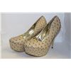 Image 1 : LADIES BEIGE PLATFORM HIGH HEELS SIZE 9