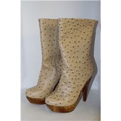 LADIES BEIGE W/ FAKE WOOD LOOK HIGH HEEL BOOT