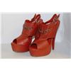 Image 1 : LADIES ORANGE PLATFORM W/ 6.5" HIGH HEEL SIZE 8.5