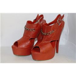 LADIES ORANGE PLATFORM W/ 6.5" HIGH HEEL SIZE 10