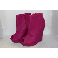LADIES FUCHSIA OPEN TOE WEDGED HIGH HEEL