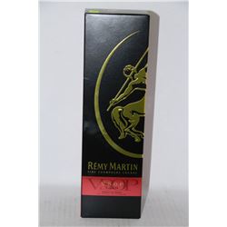 750ML BOTTLE OF REMY MARTIN FINE CHAMPAGNE COCNAC
