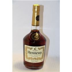 750ML BOTTLE OF HENNESSY VERY SPECIAL COGNAC