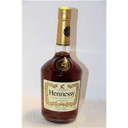 750ML BOTTLE OF HENNESSY VERY SPECIAL COGNAC