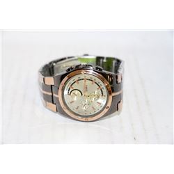 NEW MENS STAINLESS STEEL WATCH