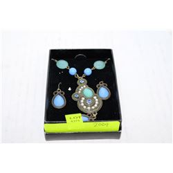 LADIES NECKLACE & EARRING SET