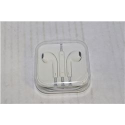 NEW HEADPHONES DESIGNED FOR IPAD/PHONE