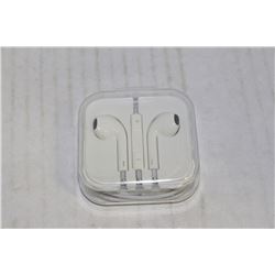 NEW HEADPHONES DESIGNED FOR IPAD/PHONE