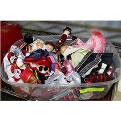 BOX OF INTERNATIONAL DOLLS