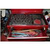 Image 1 : RED METAL TOOLBOX WITH CONTENTS