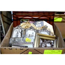 BOX OF SMALL DECORATIVE PICTURE FRAMES