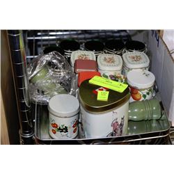 TRAY OF STORAGE CONTAINERS