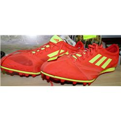 ADIDAS RUNNING SHOES - SIZE 11.5M