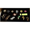 Image 1 : DISPLAY OF VINTAGE FASHION BROOCHES