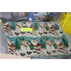 SET OF 8 NEW CHRISTMAS TRAYS