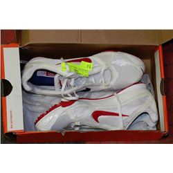 NIKE CLEATS - SIZE 10.5