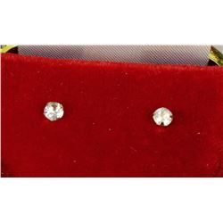 10KT GOLD MOONSTONE EARRINGS